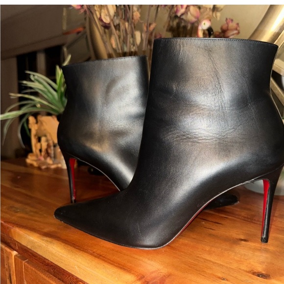 Christian Louboutin short boot - Picture 4 of 7